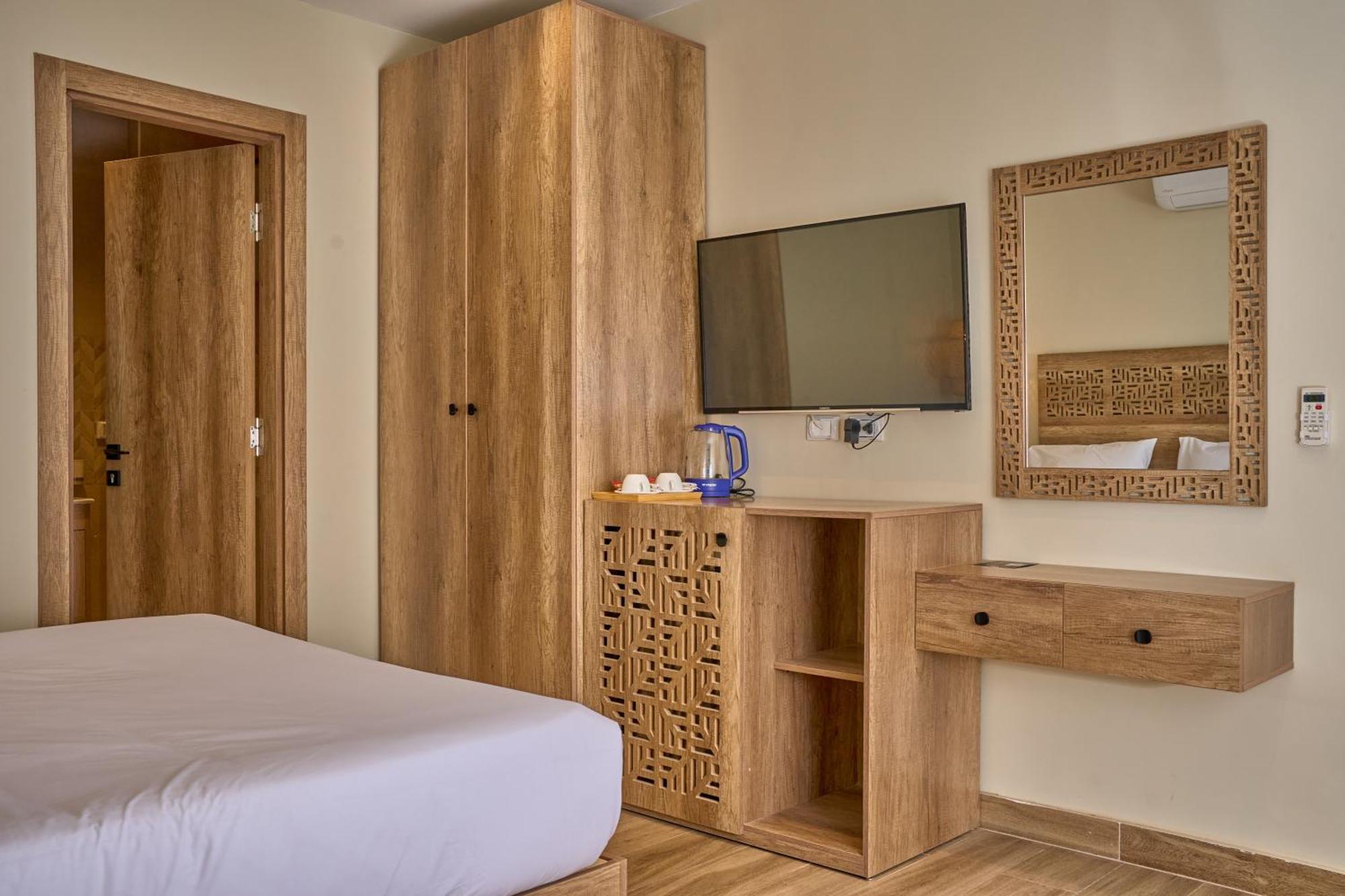 Lotus Inn Kafrat al Jabal Экстерьер фото