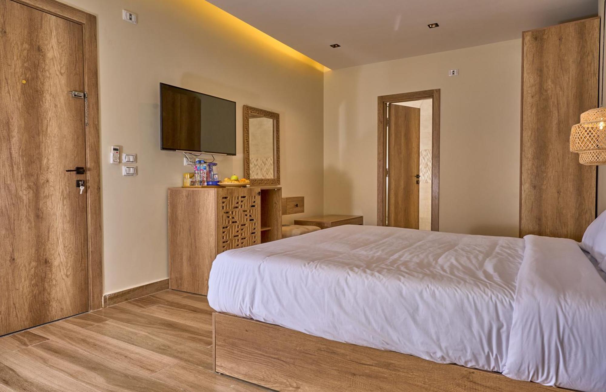 Lotus Inn Kafrat al Jabal Экстерьер фото